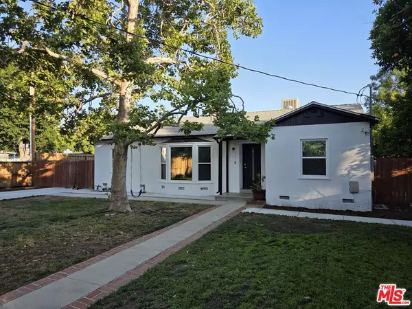 Van Nuys, CA 91401,13440 Erwin St
