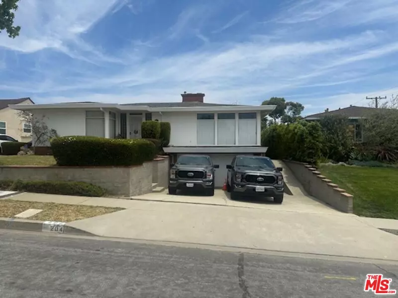 204 Regent Cir, Inglewood, CA 90301
