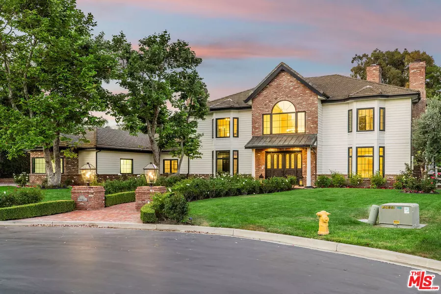 11060 Hildreth Ct, Camarillo, CA 93012