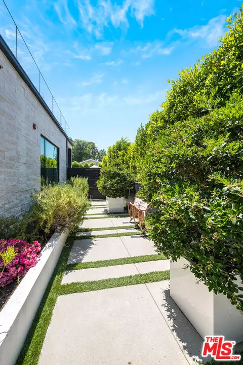 Studio City, CA 91604,11258 Laurie Dr