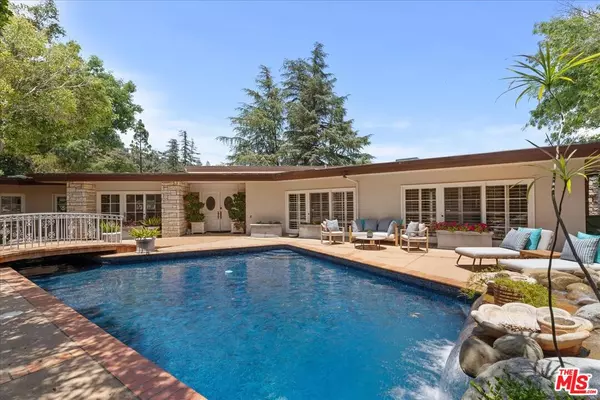 Los Angeles, CA 90077,1743 Stone Canyon Rd