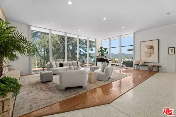 1743 Stone Canyon Rd, Los Angeles, CA 90077
