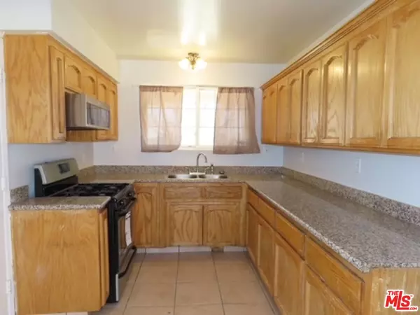 California City, CA 93505,21033 Neuralia Rd