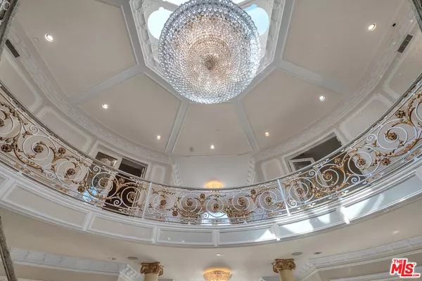 Studio City, CA 91604,11244 Briarcliff Ln