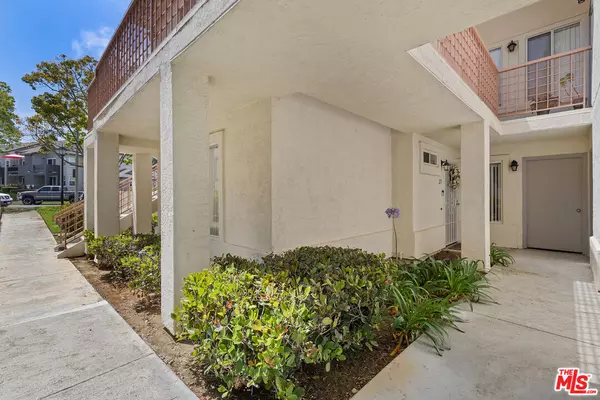 Oceanside, CA 92058,445 Ribbon Beach Way #277