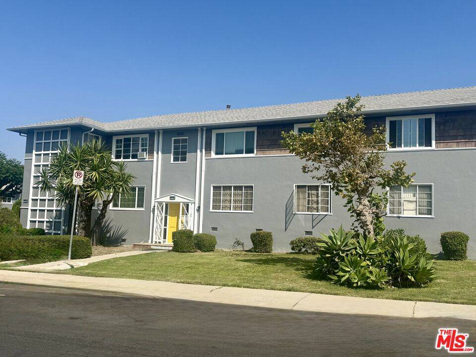 4048 Abourne Rd #C, Los Angeles, CA 90008