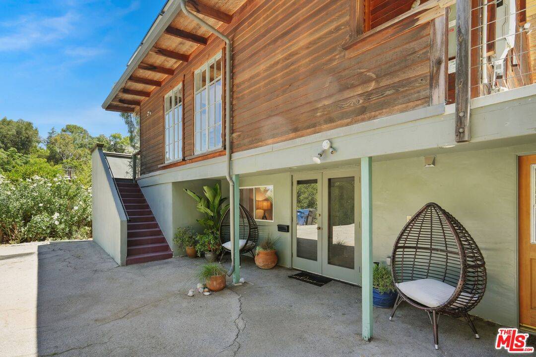 Topanga, CA 90290,1527 Bainum Dr