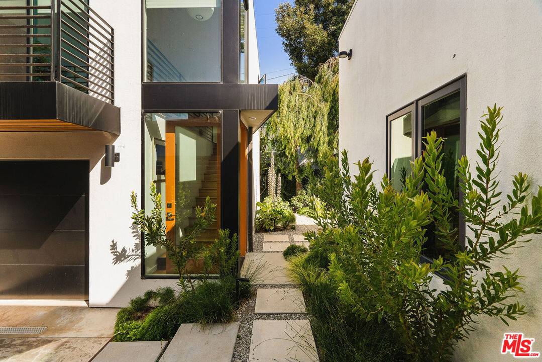 Santa Monica, CA 90405,654 Hill St