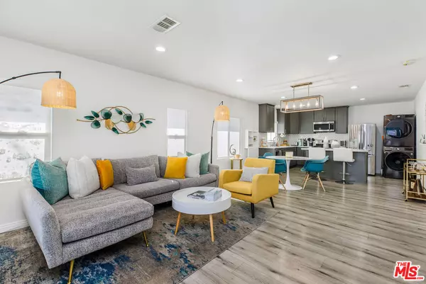 Los Angeles, CA 90062,1416 W 51st Pl