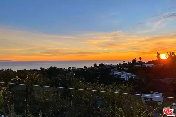 961 Glenhaven Dr, Pacific Palisades, CA 90272