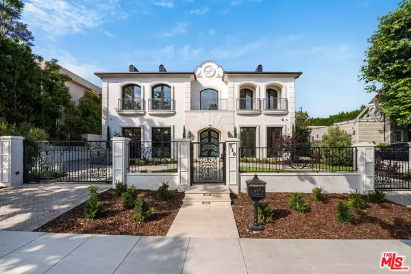 Beverly Hills, CA 90210,710 N Camden Dr