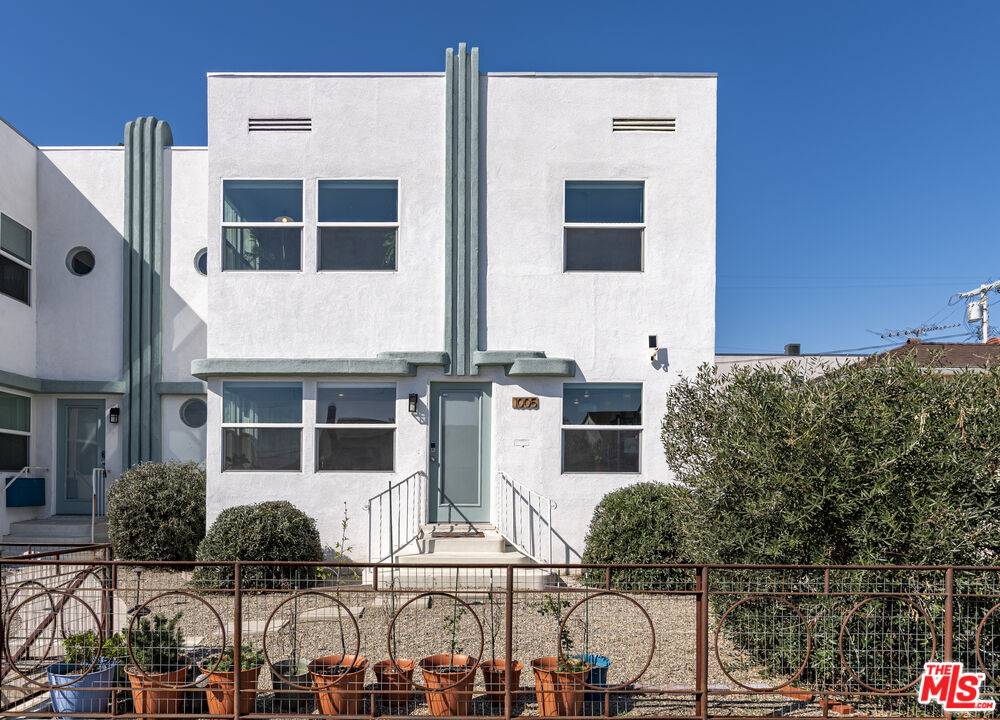 1005 N Alexandria Ave, Los Angeles, CA 90029