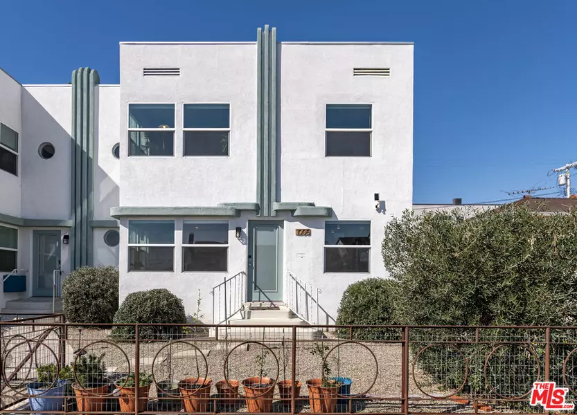 1005 N Alexandria Ave, Los Angeles, CA 90029