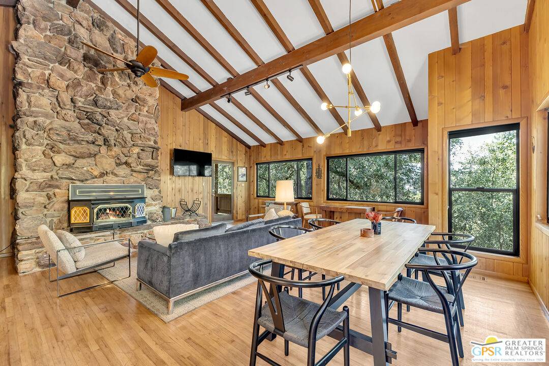 26540 Crestview Dr, Idyllwild, CA 92549