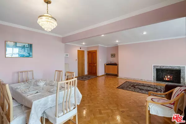 Santa Monica, CA 90403,1114 23rd St #4