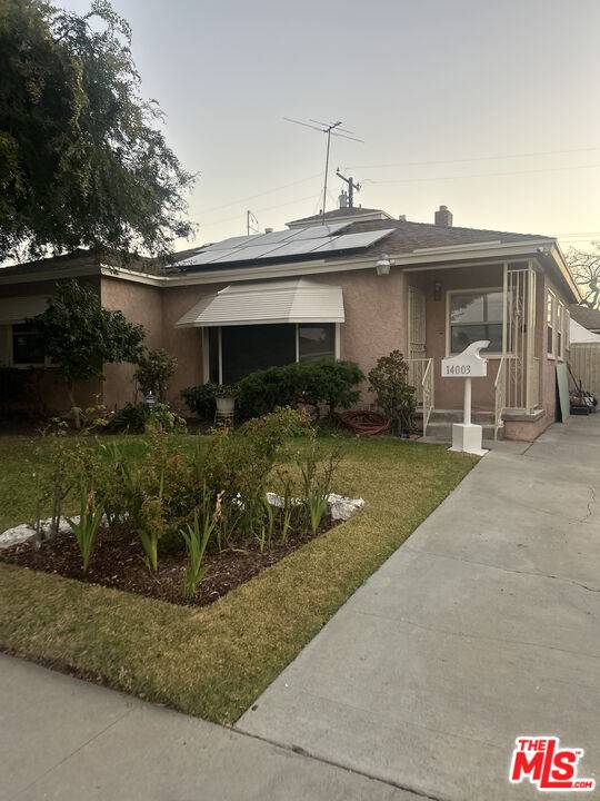 14003 S Nestor Ave, Compton, CA 90222
