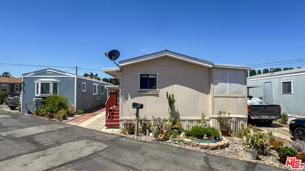 Canyon Country, CA 91351,18204 Soledad Canyon Rd