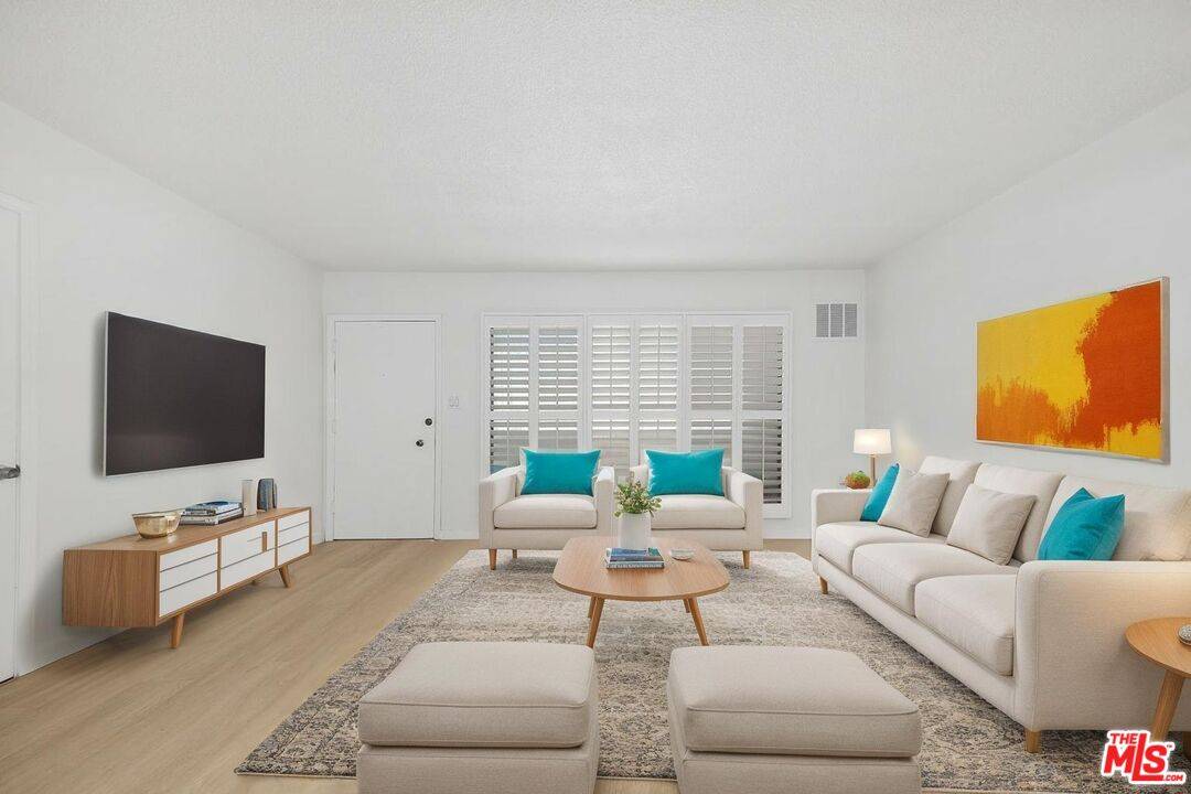 2621 Centinela Ave #7, Santa Monica, CA 90405