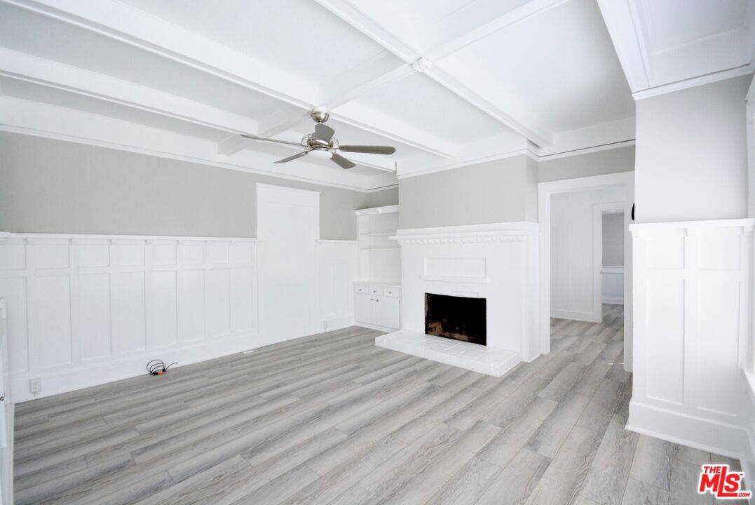 1366 Riviera Ave, Venice, CA 90291