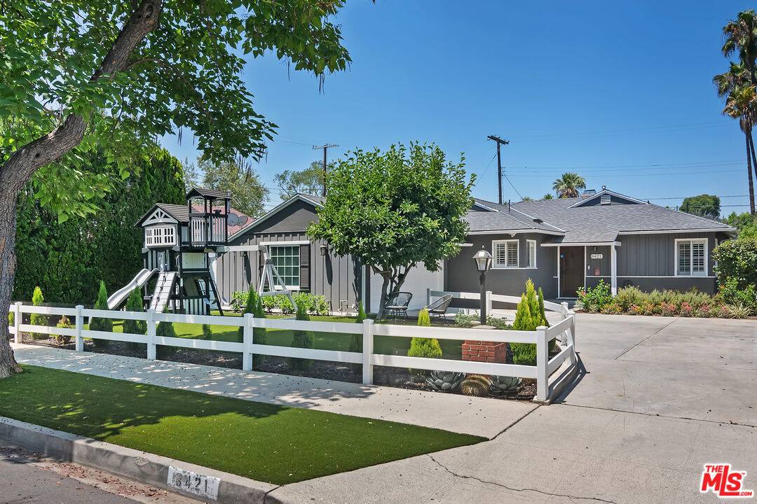 6421 Gaviota Ave, Van Nuys, CA 91406