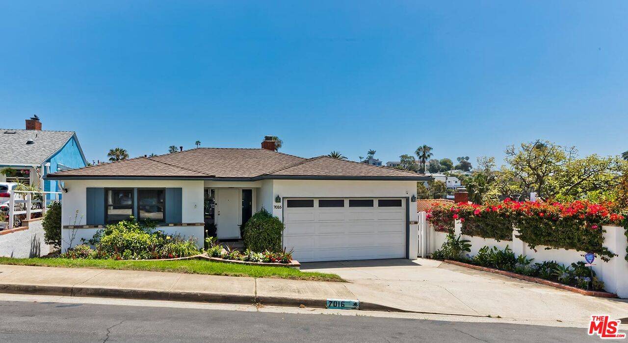 Playa Del Rey, CA 90293,7016 Earldom Ave