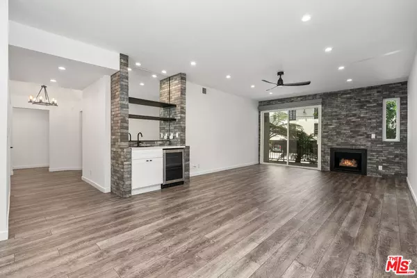 West Hollywood, CA 90069,9000 Cynthia St #205