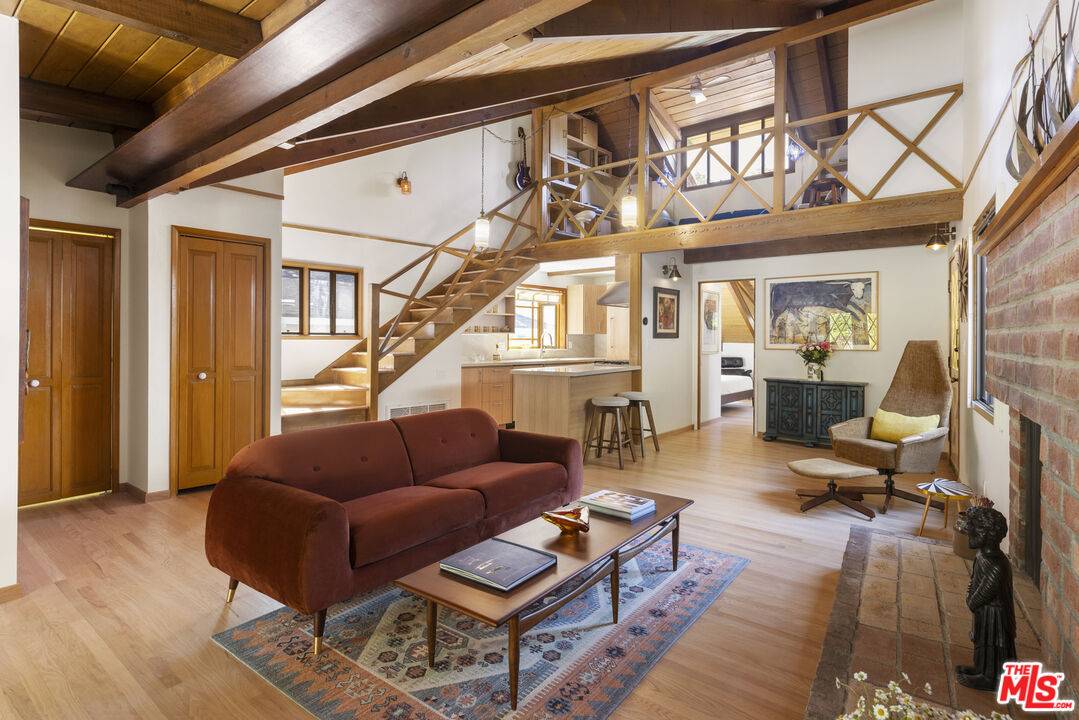 8944 Wonderland Ave, Los Angeles, CA 90046