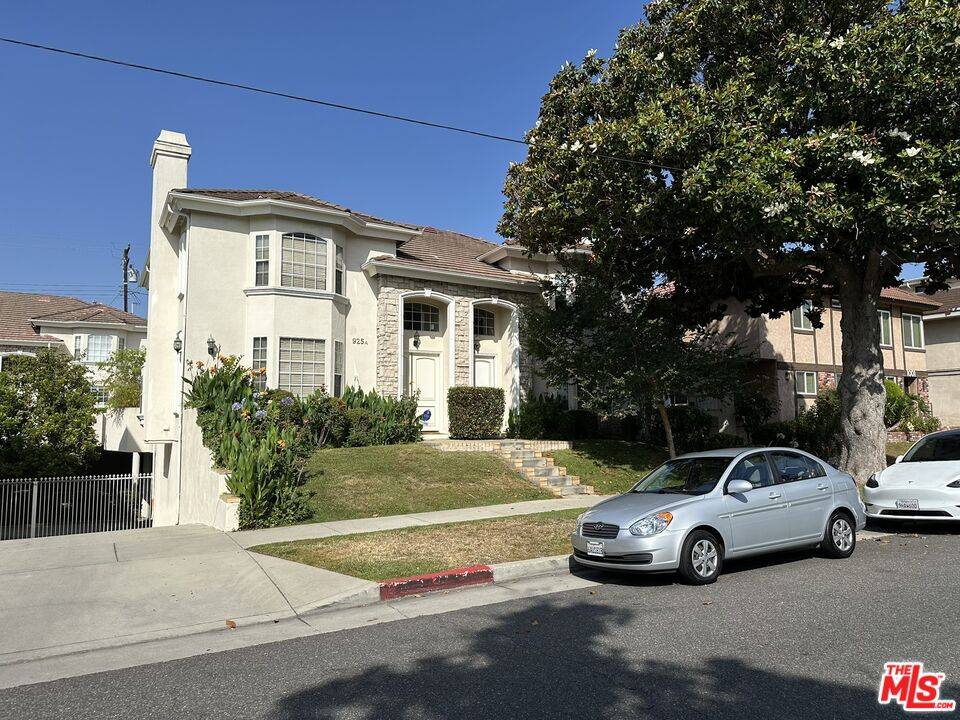 925 N Stoneman Ave #B, Alhambra, CA 91801