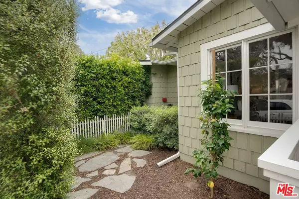 Santa Monica, CA 90405,2644 5th St