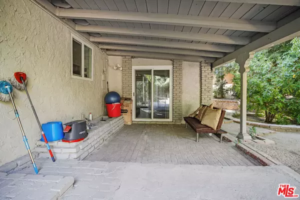 Granada Hills, CA 91344,15541 Harvest St