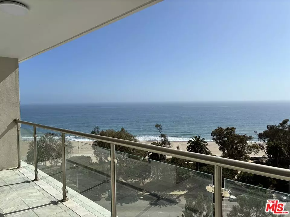 Santa Monica, CA 90402,201 Ocean Ave #1002B