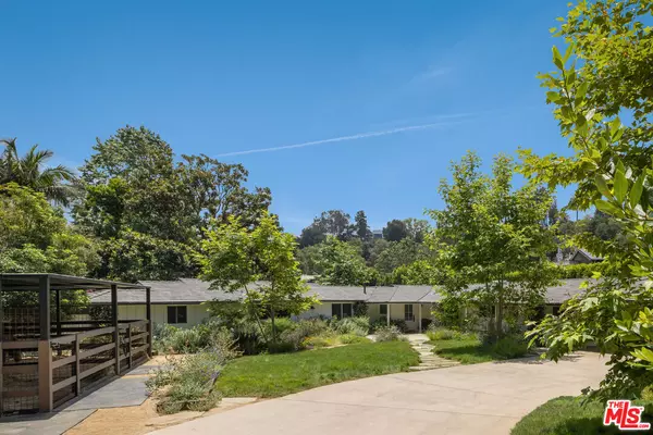 13214 Riviera Ranch RD, Los Angeles, CA 90049
