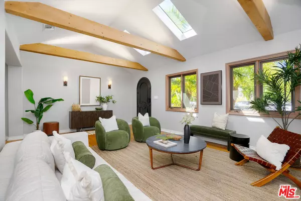 Santa Monica, CA 90403,1116 Stanford St