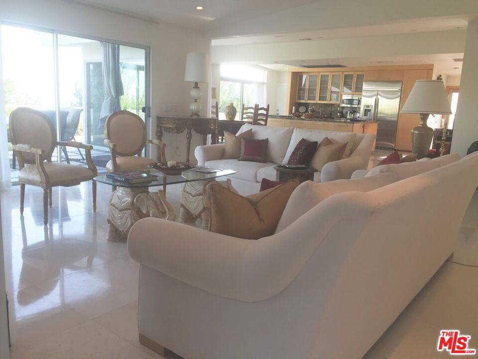 Malibu, CA 90265,3440 Shoreheights Dr