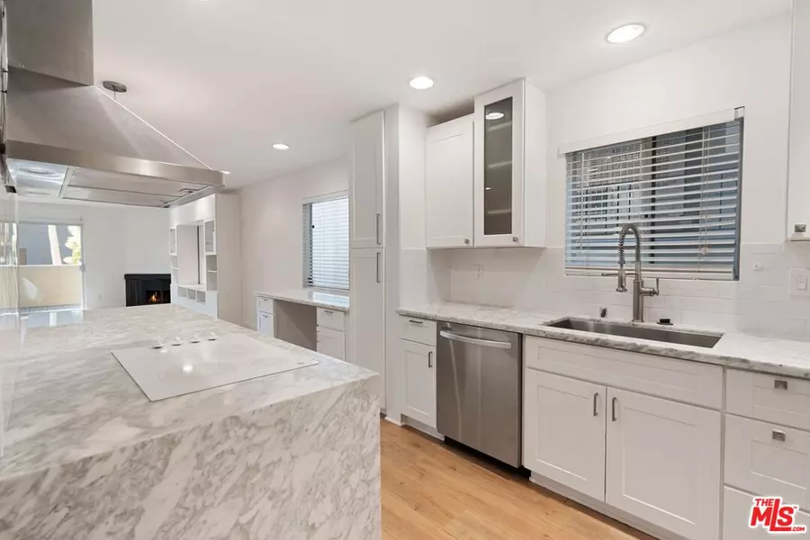 1010 Hammond St #204, West Hollywood, CA 90069