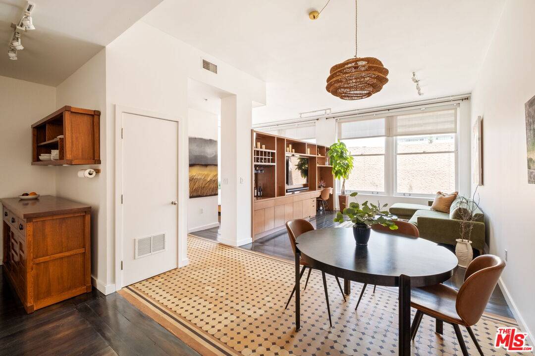 257 S Spring St #3C, Los Angeles, CA 90012