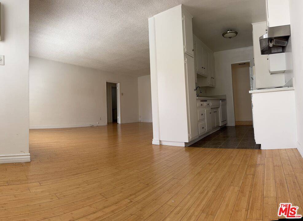 Santa Monica, CA 90404,2803 Arizona Ave #8