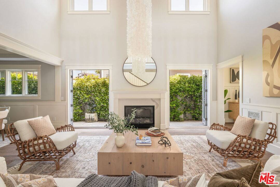 2666 33rd St, Santa Monica, CA 90405