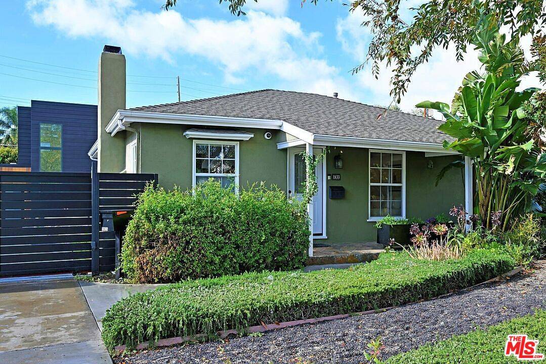 1833 Brockton Ave #Main House, Los Angeles, CA 90025