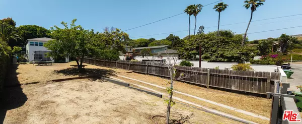 Santa Monica, CA 90405,0 Dewey Place