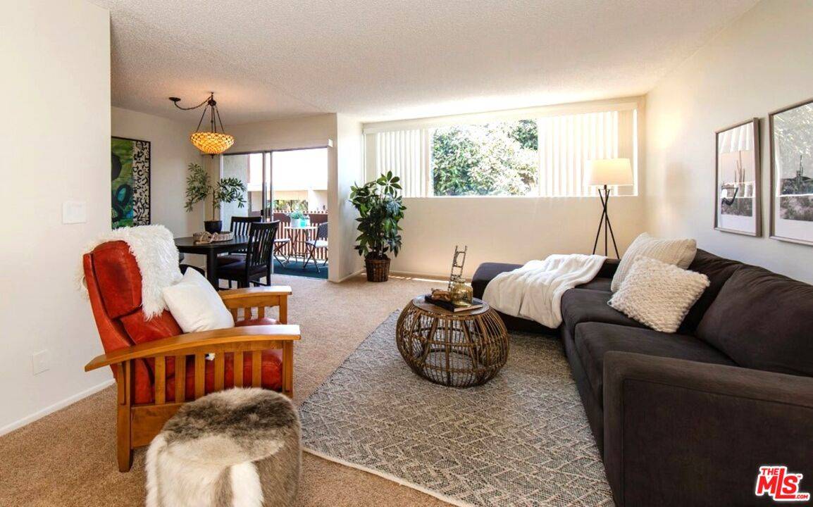 6000 CANTERBURY DR #D301, Culver City, CA 90230