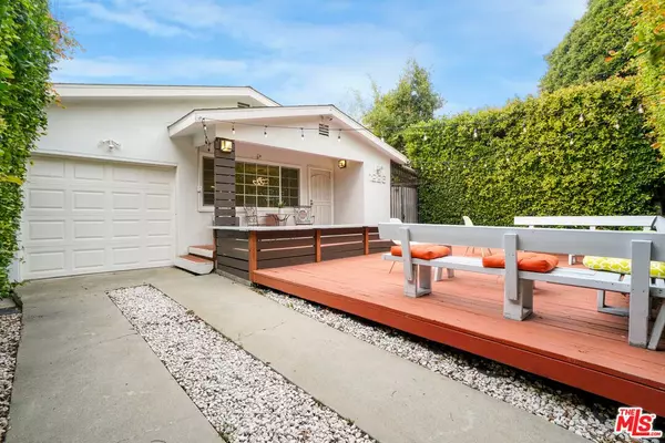 Santa Monica, CA 90404,1226 Chelsea Ave #1