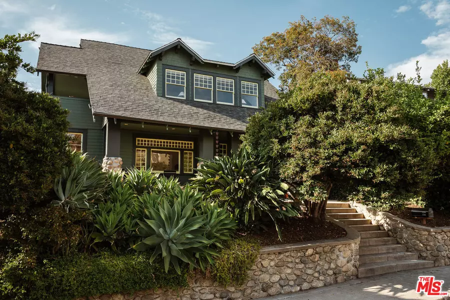 1046 W Edgeware Rd, Los Angeles, CA 90026