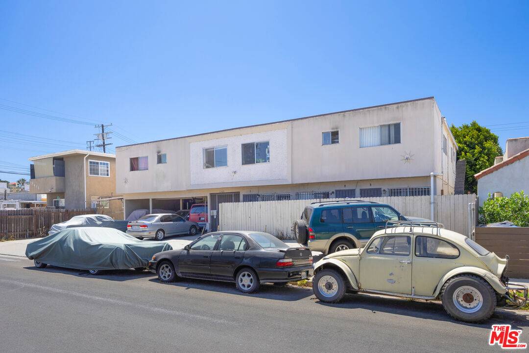 Los Angeles, CA 90066,12420 Greene Ave