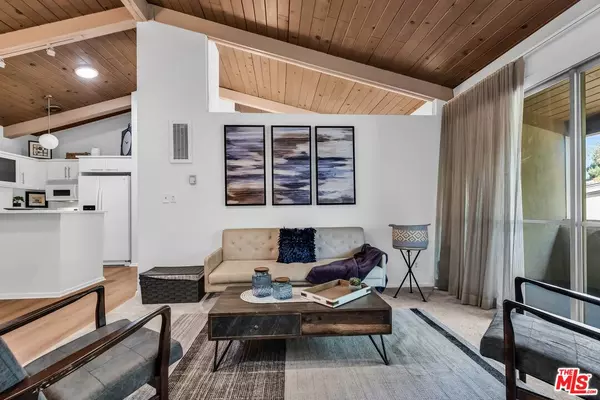 Culver City, CA 90230,6305 Green Valley Cir #309