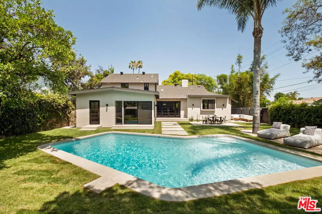 Van Nuys, CA 91405,7401 Costello Ave