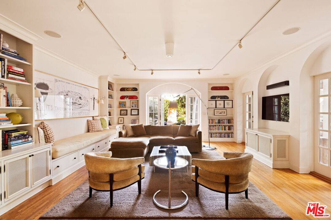 Santa Monica, CA 90402,475 17th St