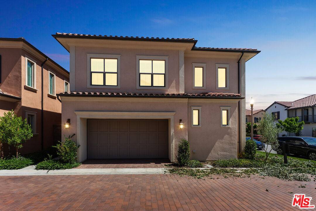 182 Plum Lily, Irvine, CA 92618