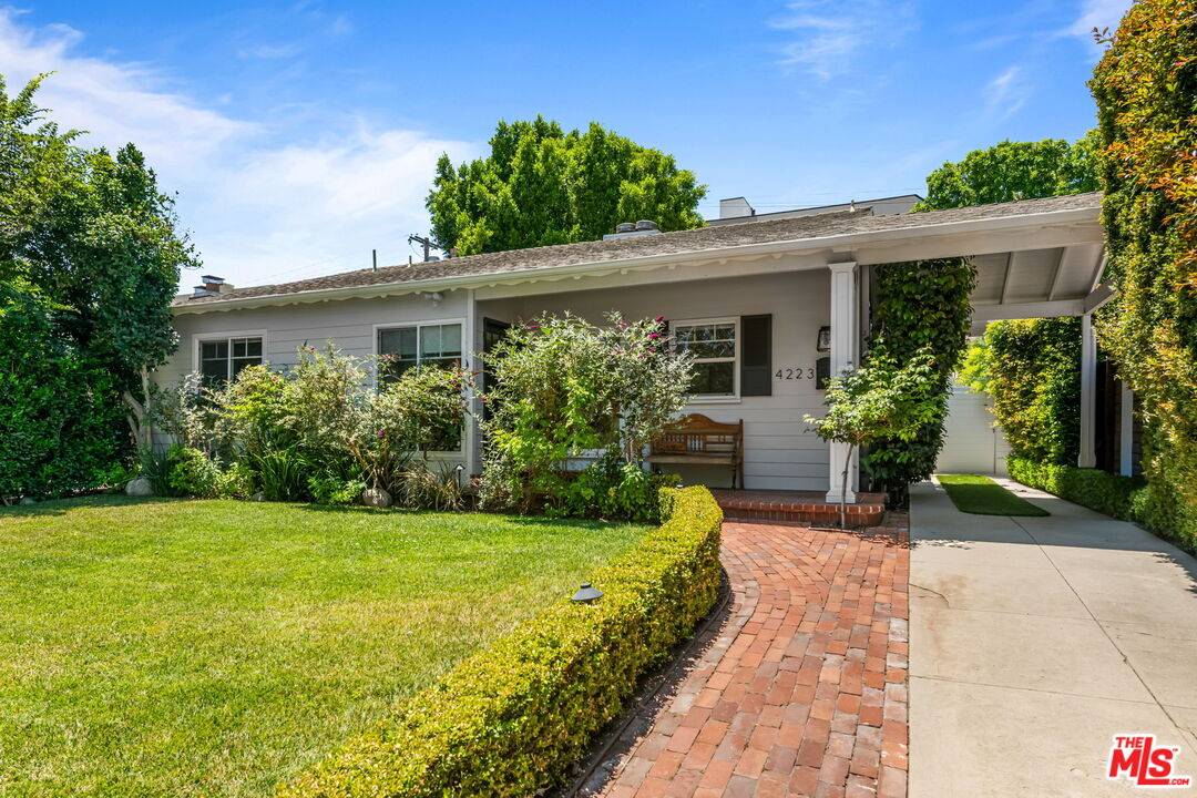 4223 Wilkinson Ave, Studio City, CA 91604