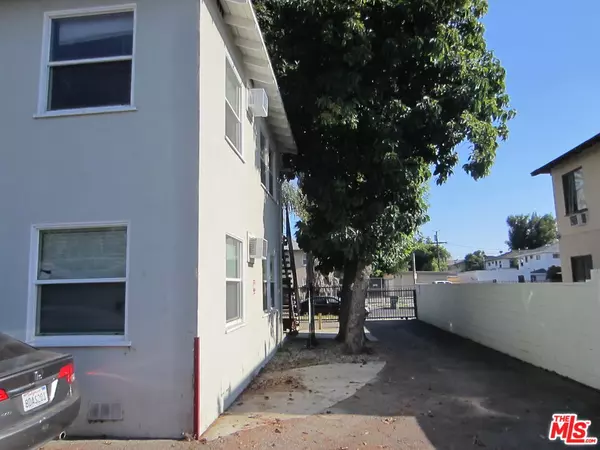 Panorama City, CA 91402,14839 Blythe St